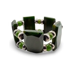 Vintage Bakelite Green Faceted Chunky Stretch Bracelet Silver Tone Beads Size 8